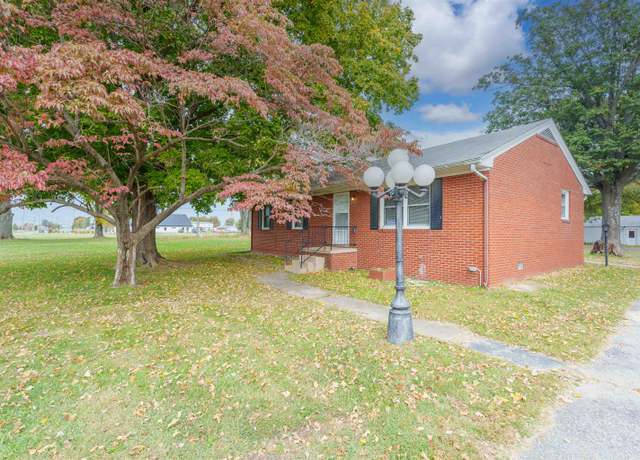 Property at 1315 Daniels Ln, Owensboro, KY 42303, 3 beds, 2 baths