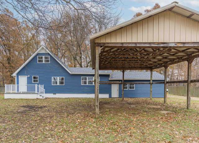 Property at 219 Irene Ave, Owensboro, KY 42303, 3 beds, 1 bath