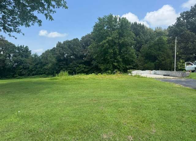 Property at 130 Lyons Ln, Sacramento, KY 42372