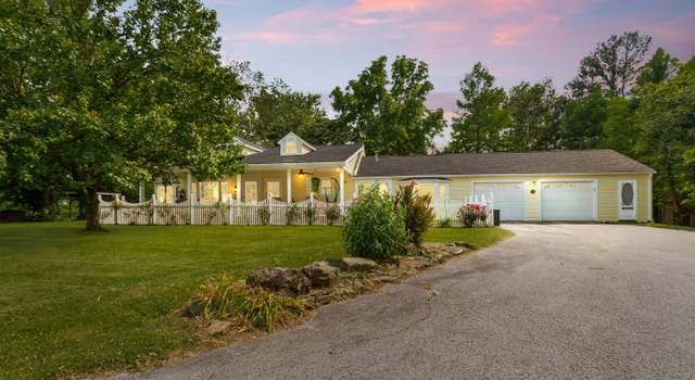 Photo of 2611 Burton Rd, Utica, KY 42376