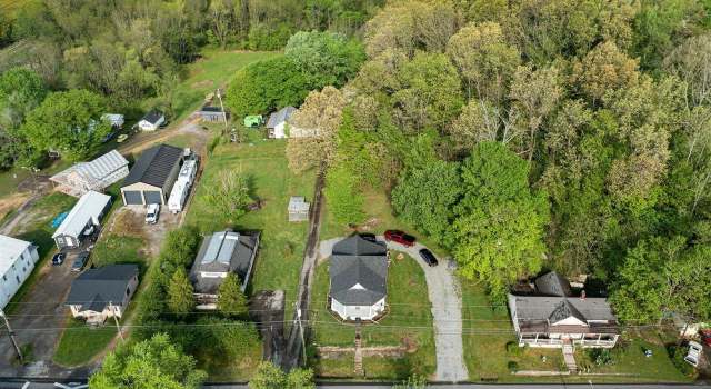Photo of 509 N Main St, Caneyville, KY 42721