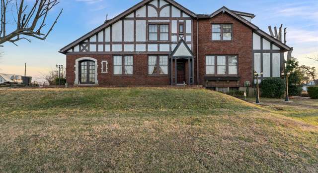 Photo of 103 E Broadway St, Livermore, KY 42352
