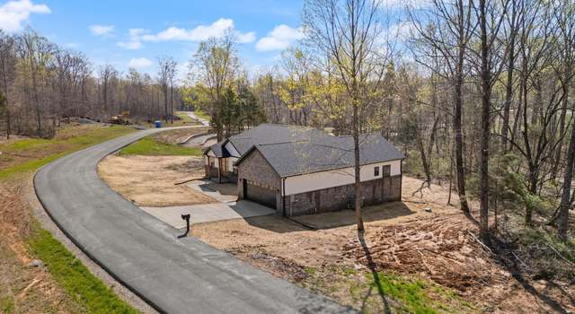 Photo of 175 Shady Oaks Ct, Elizabethtown, KY 40160