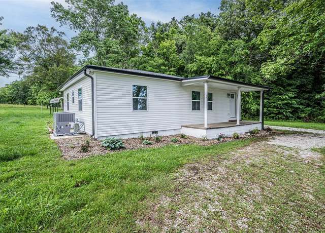 Property at 5984 Burkesville Rd, Glasgow, KY 42141, 3 beds, 2 baths