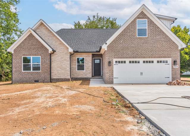 Property at 1554 Cumberland Trace Rd, Bowling Green, KY 42103, 4 beds, 3 baths