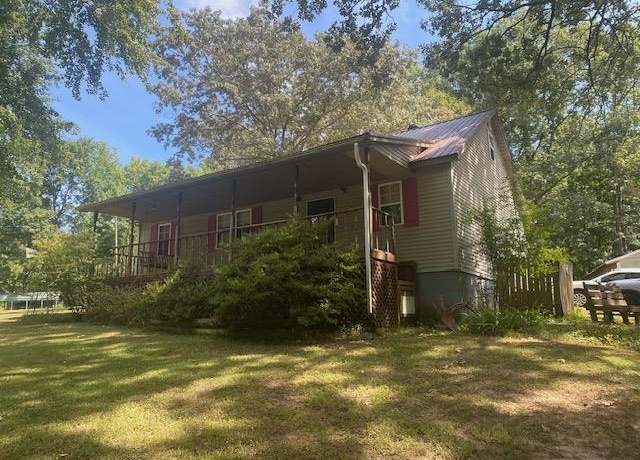 Property at 140 Browder Cemetery Ln, Browder, KY 42326, 3 beds, 2 baths