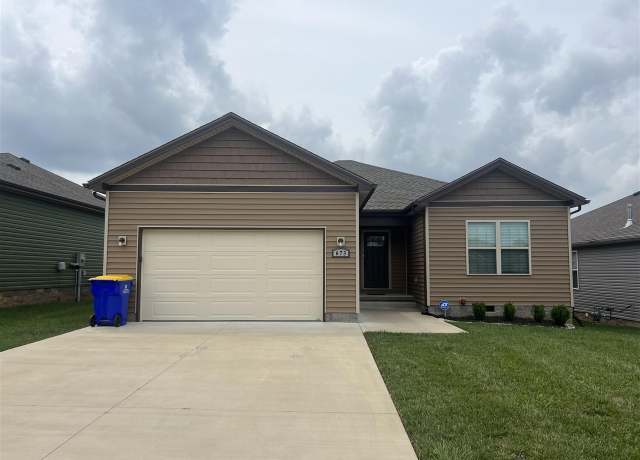 Property at 673 Cherry Blossom Ct, Bowling Green, KY 42101, 3 beds, 2 baths