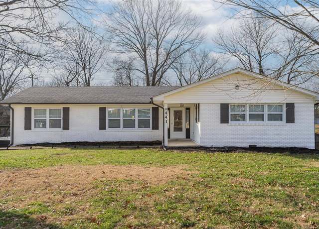 Property at 441 Iroquois Dr, Bowling Green, KY 42103, 5 beds, 2.5 baths