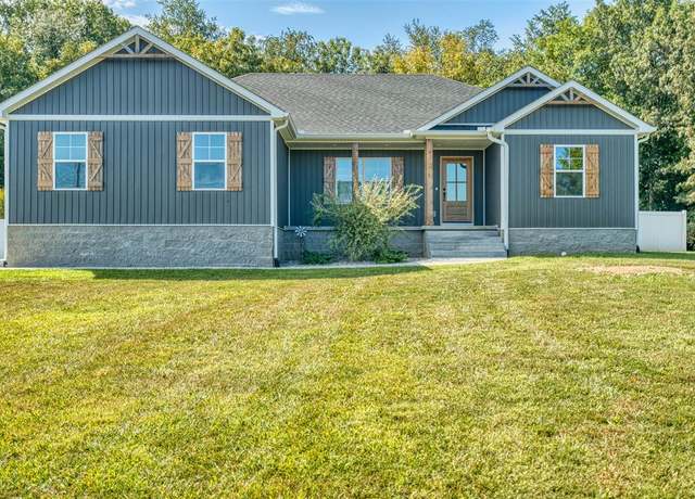 Property at 575 E Main St, Auburn, KY 42206, 3 beds, 2 baths