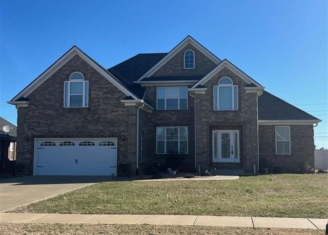 Property at 424 Rodeo Ln, Bowling Green, KY 42101, 5 beds, 3 baths