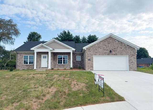 Property at 1011 Highland Ct, Franklin, KY 42134, 3 beds, 2 baths