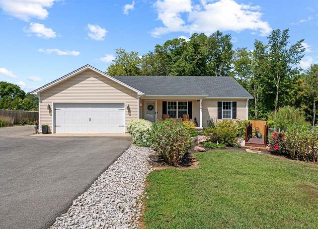Property at 218 Mt Olivet Girkin Rd, Bowling Green, KY 42101, 3 beds, 2 baths