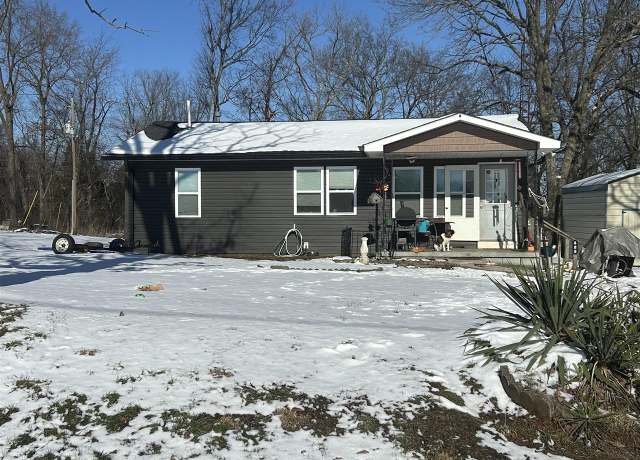 Property at 486 Sweeney Ln, Bowling Green, KY 42101, 3 beds, 1 bath
