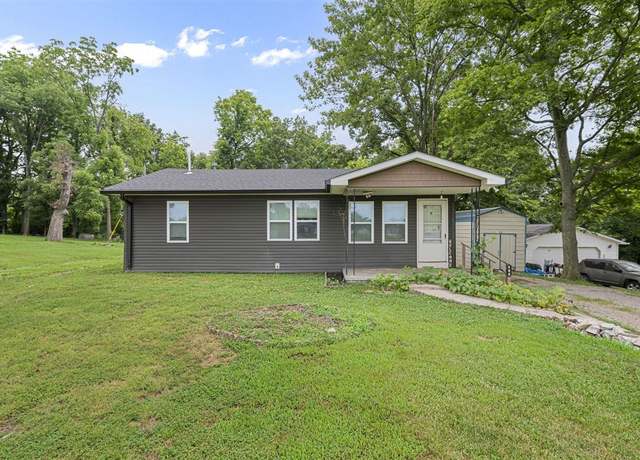 Property at 486 Sweeney Ln, Bowling Green, KY 42101, 3 beds, 1 bath