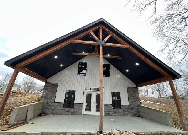 Property at 389 Nolin Park Loop, Clarkson, KY 42726, 2 beds, 2 baths