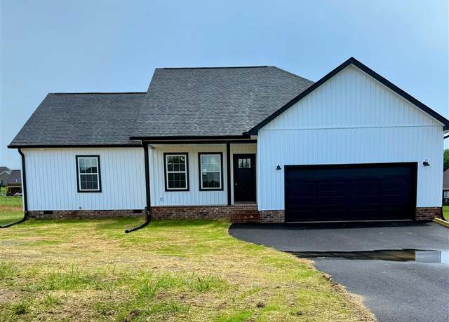 Property at 300 Blossom Ct, Scottsville, KY 42164, 3 beds, 2 baths