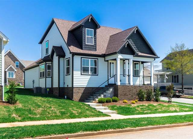 Property at 414 Traditions Blvd, Bowling Green, KY 42103, 3 beds, 2.5 baths
