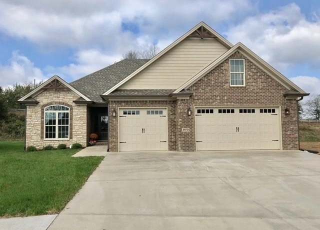 Property at 3970 Cadillac Ct, Bowling Green, KY 42104, 3 beds, 2 baths