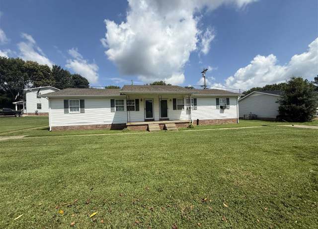 Property at 997 Rediger Dr, Scottsville, KY 42164, 4 beds, 2 baths