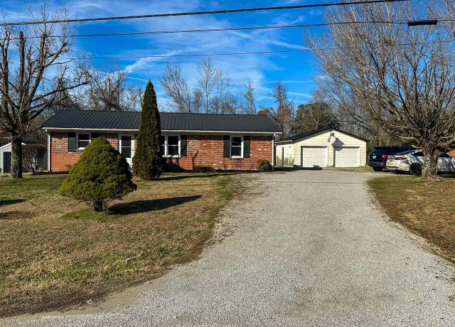 Property at 172 Clark Cir, Bowling Green, KY 42103, 2 beds, 1 bath
