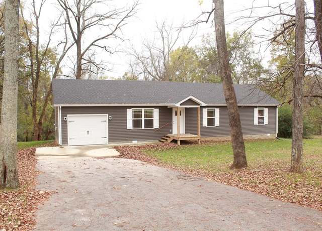 Property at 3145 Detour Rd, Bowling Green, KY 42101, 3 beds, 2 baths