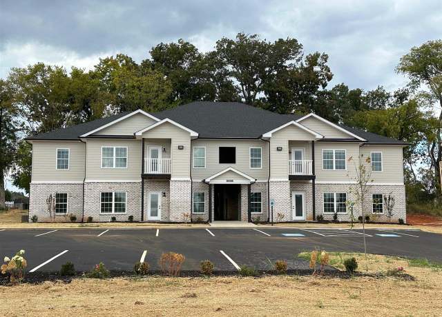 Property at 5438 Bakers Springs St, Bowling Green, KY 42101, 2 beds, 2 baths