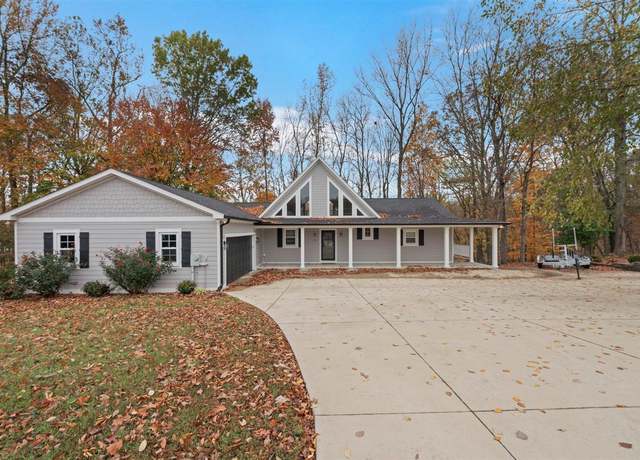 Property at 491 Barren Trace Rd, Glasgow, KY 42141, 3 beds, 2 baths