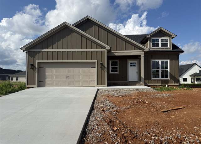 Property at 2437 Topeka Rd, Bowling Green, KY 42104, 3 beds, 2 baths