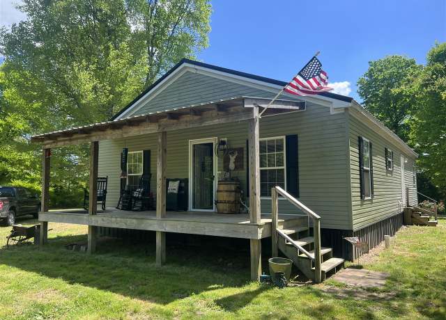 Property at 5068 Stringtown Flippin Rd, Mount Hermon, KY 42157, 3 beds, 2 baths