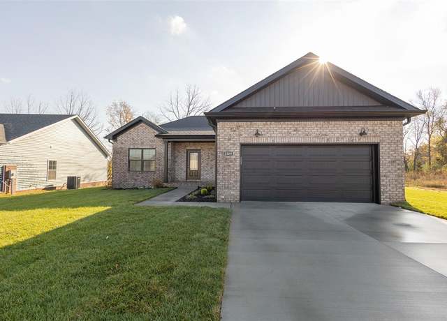 Property at 2309 Cedar Pointe Ln, Bowling Green, KY 42101, 4 beds, 2 baths
