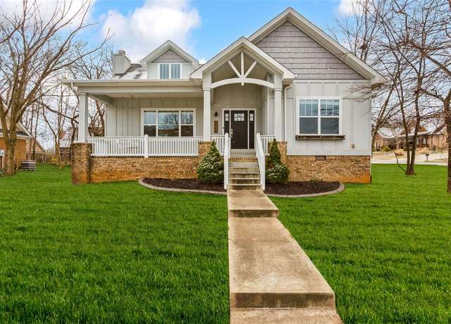 Property at 204 Alice Ct, Bowling Green, KY 42101, 4 beds, 2.5 baths