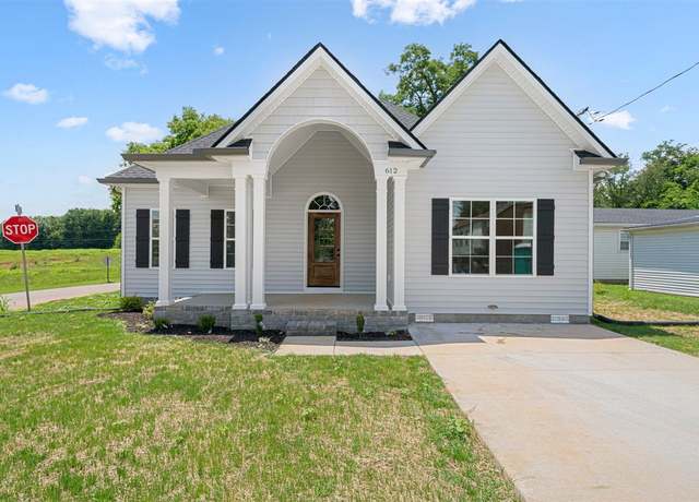 Property at 612 Lemon St, Franklin, KY 42134, 2 beds, 2 baths