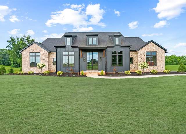 Property at 1073 Shaker Mill Rd, Bowling Green, KY 42103, 4 beds, 3.5 baths