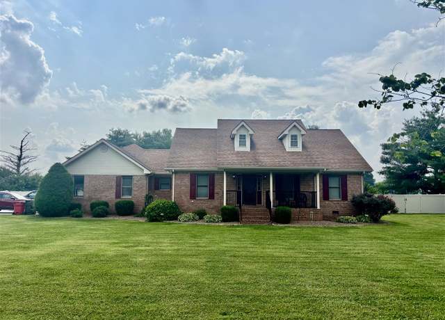 Property at 1189 Pyle Ln, Hopkinsville, KY 42240, 3 beds, 2 baths