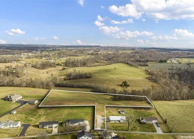 Property at 2 Tony Houchin Rd, Bowling Green, KY 42101