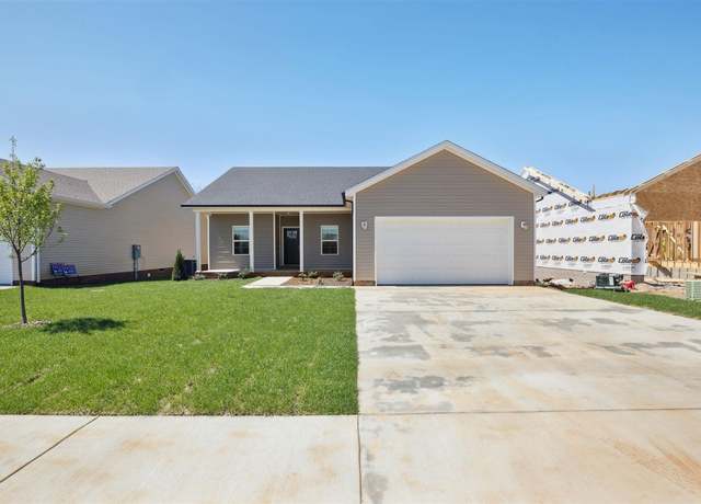 Property at 1365 Rhythm Ln, Bowling Green, KY 42101, 4 beds, 2 baths