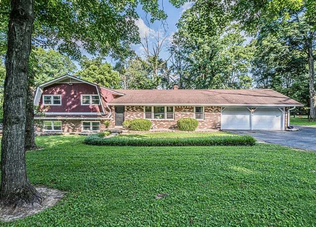 Property at 190 W Windsor Cir, Bowling Green, KY 42101, 5 beds, 3 baths