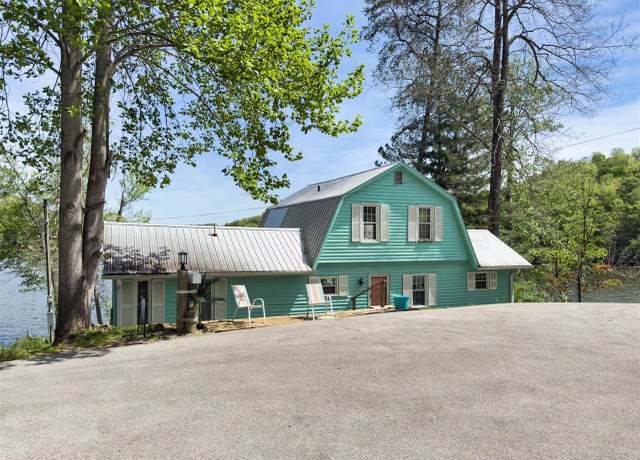 Property at 662 Kings Rd, Lewisburg, KY 42256, 4 beds, 2 baths