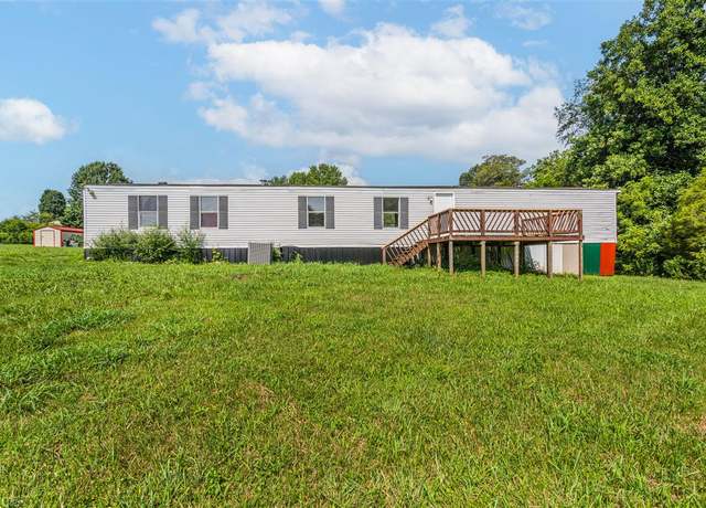 Property at 425 Eagle Way, Smiths Grove, KY 42171, 3 beds, 2 baths
