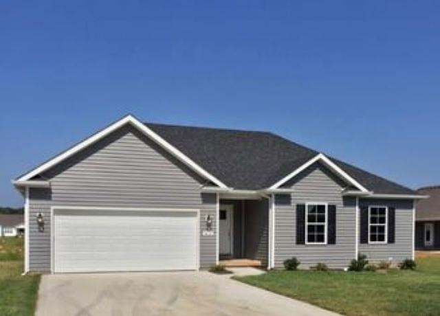 Property at 813 Pleasant Meadow Ln, Bowling Green, KY 42101, 4 beds, 2 baths