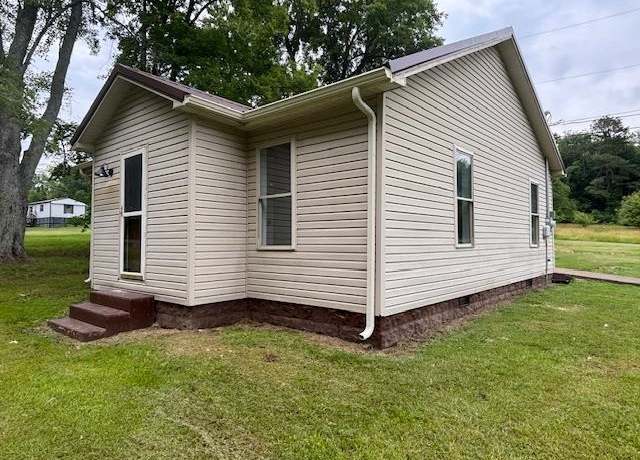 Property at 115 Highway 604, Central City, KY 42330, 2 beds, 1 bath