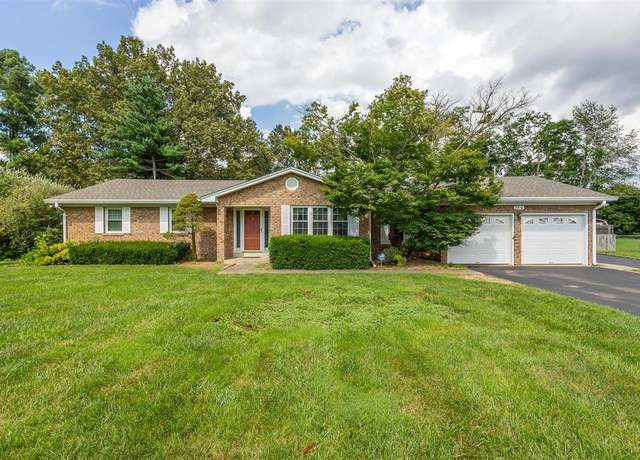 Property at 2510 Mosswood Dr, Bowling Green, KY 42104, 2 beds, 2 baths