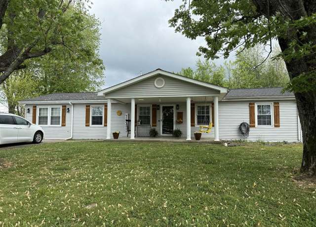 Property at 125 Forrester Rd, Glasgow, KY 42141, 4 beds, 2.5 baths