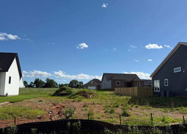 Property at 2544 Carter Farm Rd, Bowling Green, KY 42103