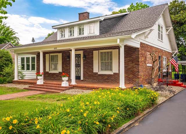 Property at 488 W Main St, Auburn, KY 42206, 4 beds, 2 baths