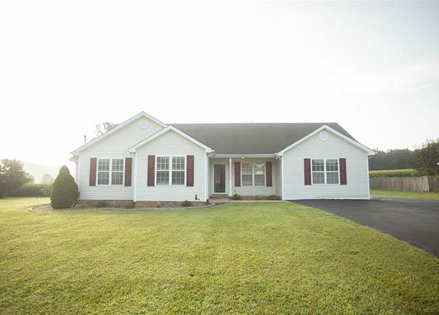 Property at 307 Karla Cir, Russellville, KY 42276, 4 beds, 2 baths