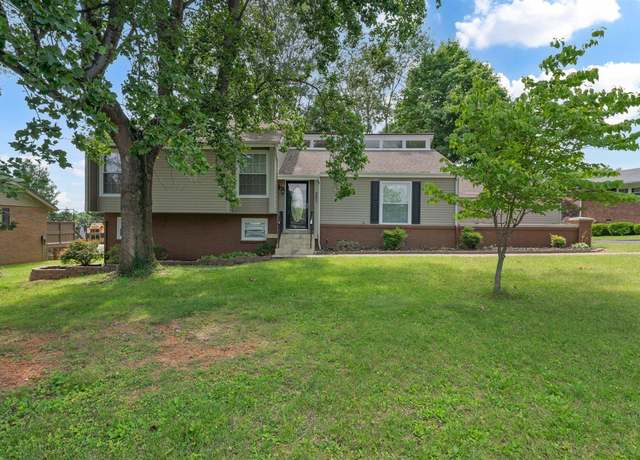 Property at 221 Dorchester Dr, Bowling Green, KY 42103, 4 beds, 3 baths
