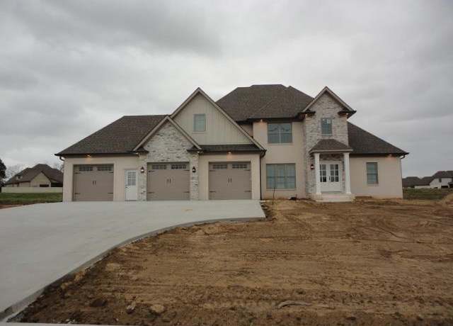 Property at 3268 Richfield Dr, Bowling Green, KY 42101, 4 beds, 2.5 baths
