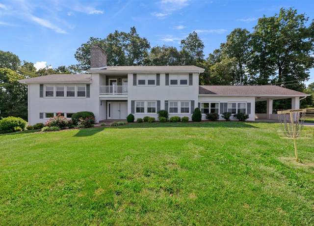 Property at 121 Green Hills Rd, Glasgow, KY 42141, 4 beds, 3.5 baths