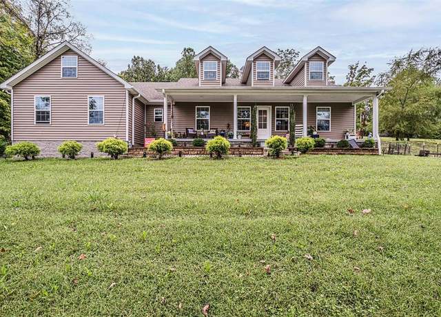 Property at 5009 Westgate Dr, Bowling Green, KY 42101, 3 beds, 2 baths